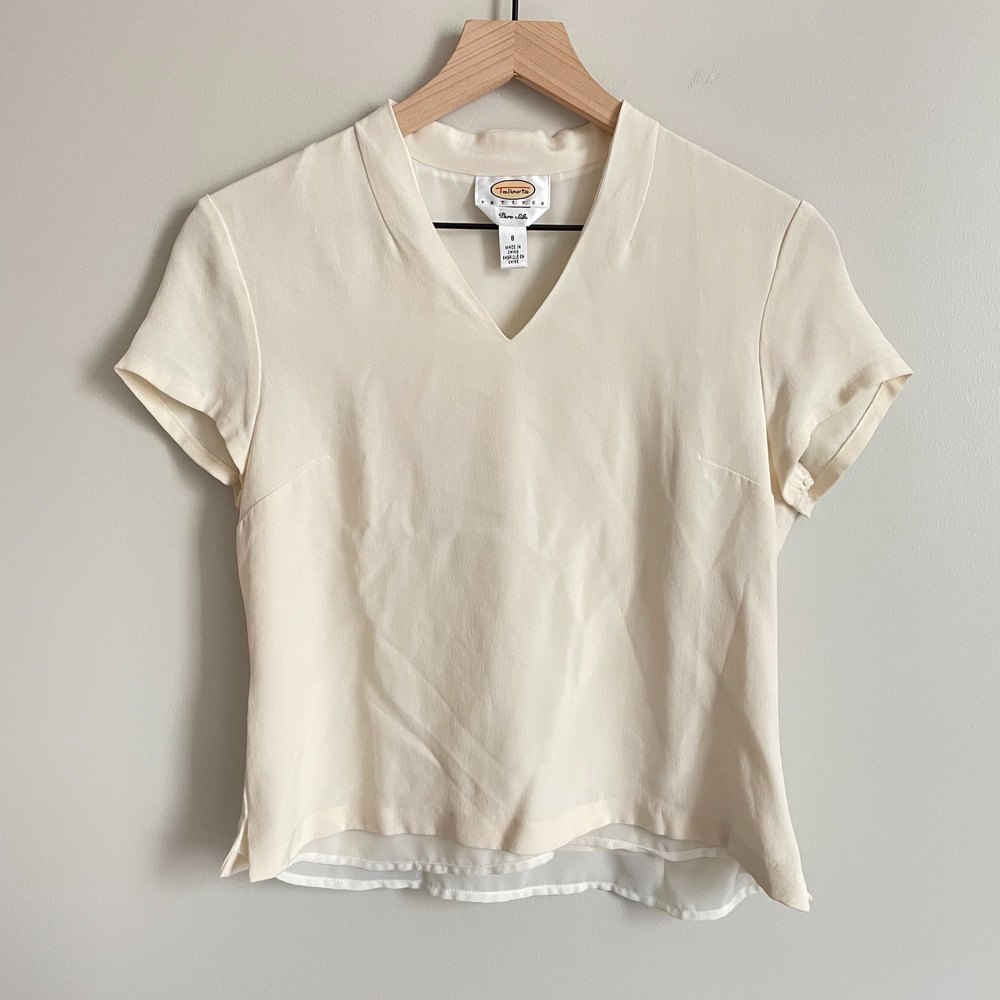 Talbots Petites Pure Silk Cream V-Neck Cap Sleeve Blouse